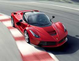 Ferrari To Build 500th LaFerrari