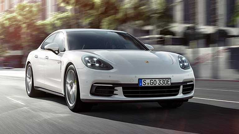 Porsche Reveals 2017 Panamera 4 E-Hybrid