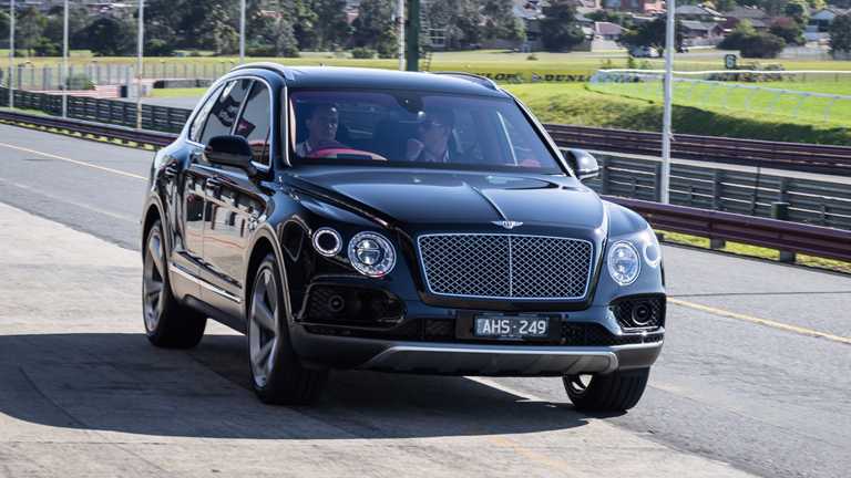 Bentley Announces Diesel Bentayga For 2017 Debut
