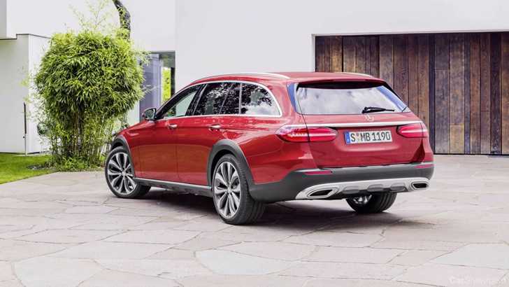 Mercedes-Benz Reveals New E-Class All-Terrain