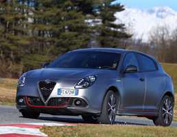 2017 Alfa Romeo Giulietta Veloce