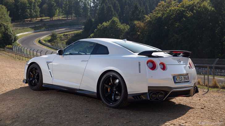 2017 Nissan GT-R Track Edition