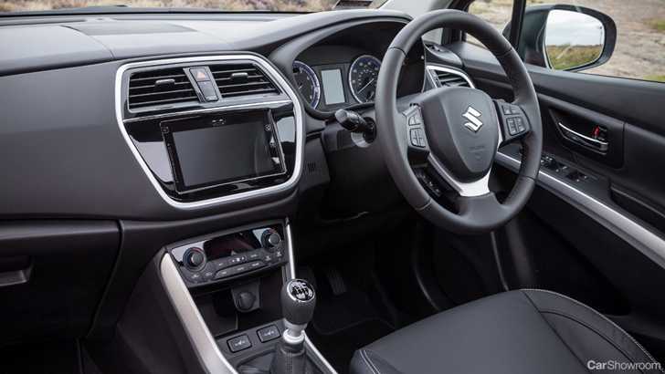 2017 Suzuki S-Cross - Paris Motor Show