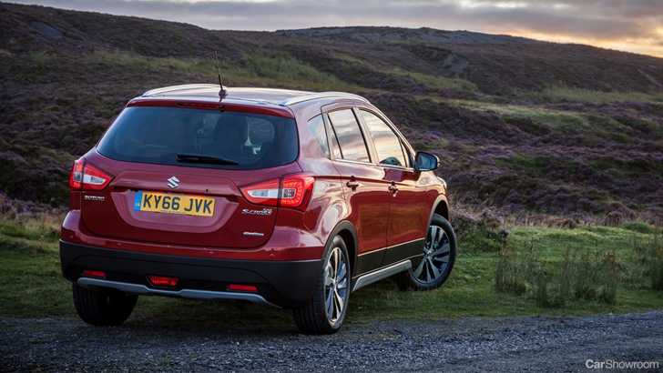 2017 Suzuki S-Cross - Paris Motor Show