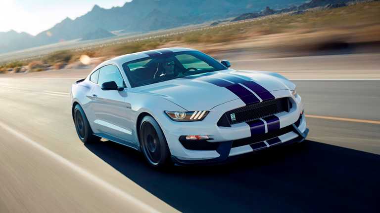 Mustang Shelby GT350 May Get Dual-Clutch Transmission