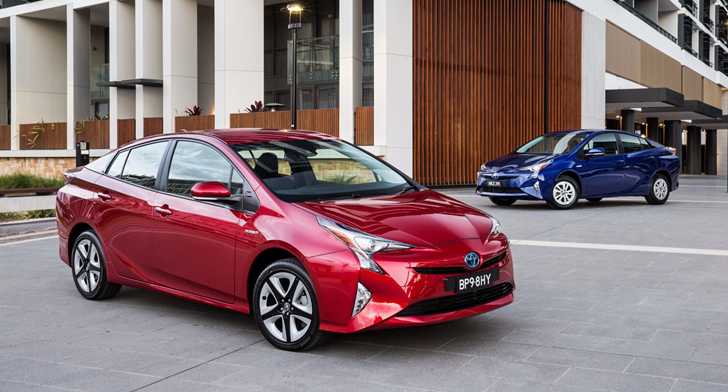 Toyota Recalls 304k Prius Hybrids For Brake Fault