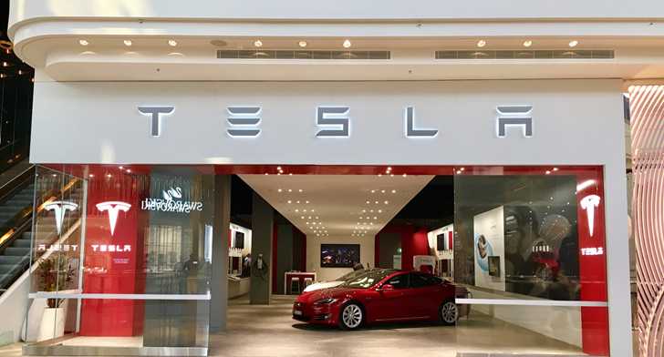 Tesla Opens First Melbourne Store In Chadstone
