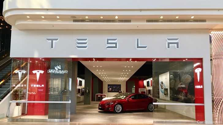 Tesla Opens First Melbourne Store In Chadstone