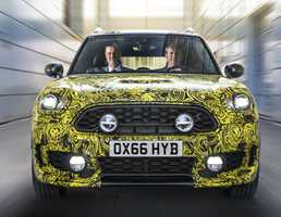 2017 MINI Countryman Hybrid - Prototype