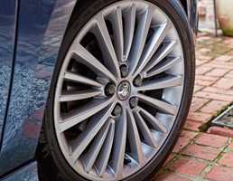 Closer Look At Holden’s Tech-Laden 2017 Astra