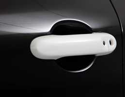 Limited-Run Nissan Juke Black Pearl Revealed