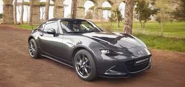 Hard-Top Mazda MX-5 RF Arrives With Australian Pricing