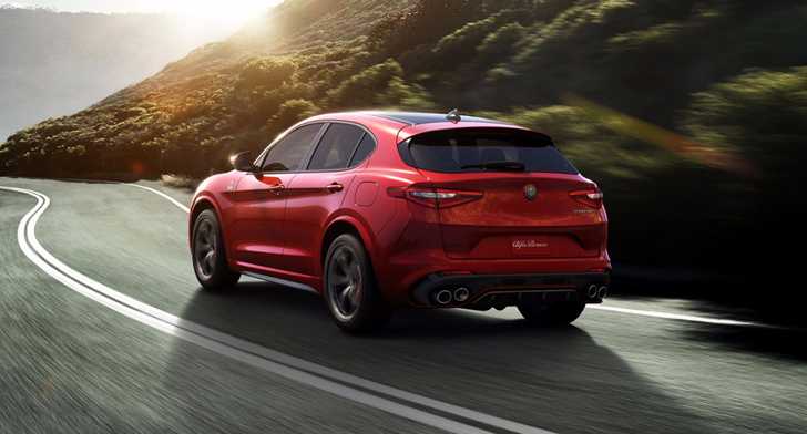 2017 Alfa Romeo Stelvio Quadrifoglio