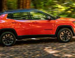 2017 Jeep Compass Trailhawk Debut Gallery