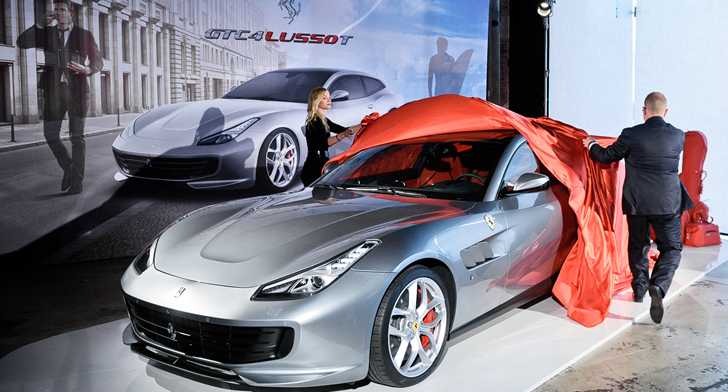 2016 Ferrari GTC4Lusso T
