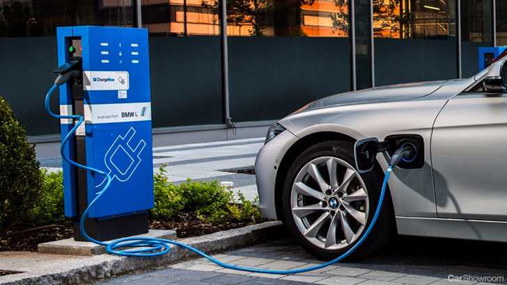 Lexus Hybrids Won’t Be Plug-Ins For Now