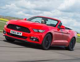 2016 Ford Mustang Convertible