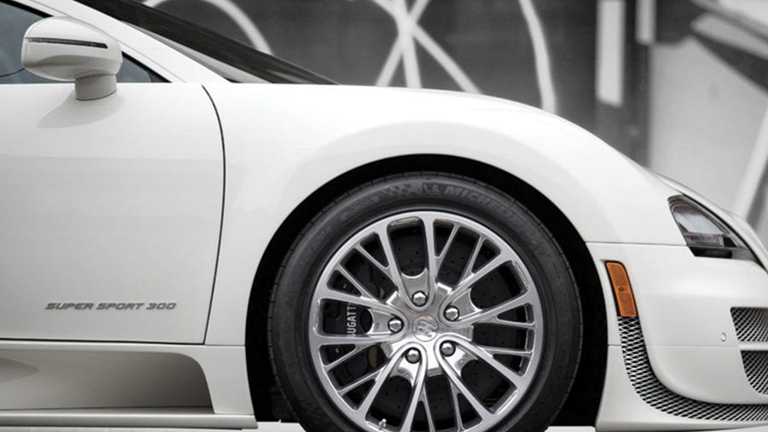 Last Bugatti Veyron Coupe Going Under The Hammer