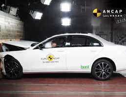5-Stars for Mercedes E-Class, Subaru Impreza, Fiat 500X: ANCAP