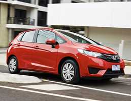 2016 Honda Jazz - Review