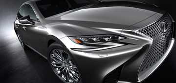 2017 Lexus LS500 Makes Detroit Debut