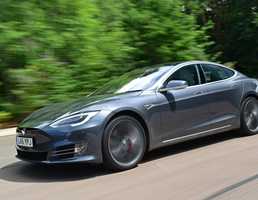 Tesla Model S P100D Ludicrous+ Mode