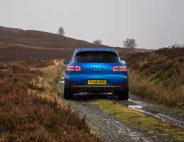 2017 Porsche Macan - Review