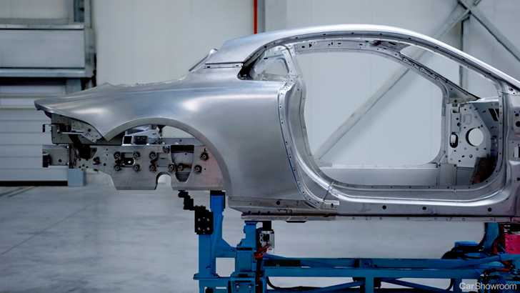 Alpine A120