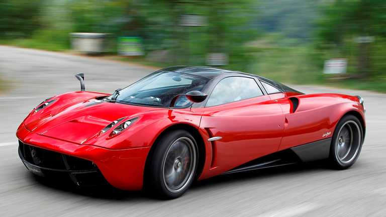 Pagani Teases Huayra Roadster, Again