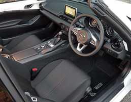 2017 Mazda MX-5 RF - Australia