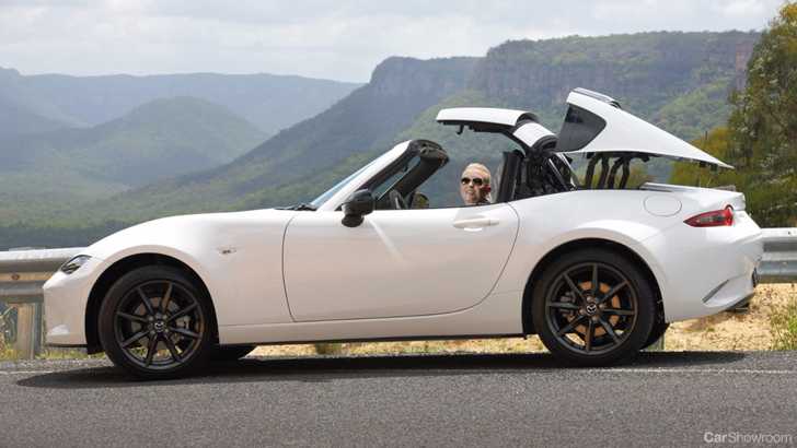 2017 Mazda MX-5 RF - Australia