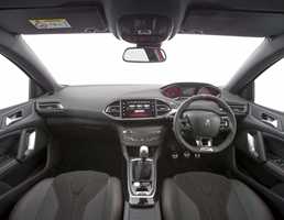 2017 Peugeot 308 GTi 270