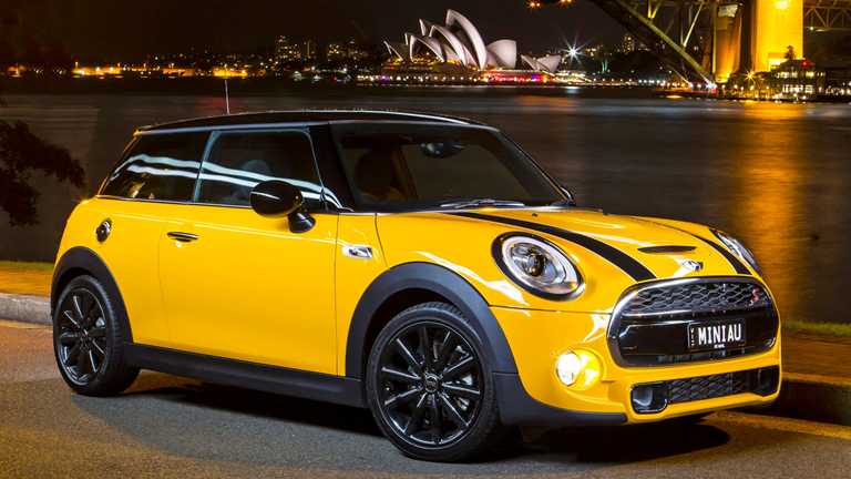 2017 MINI Cooper S