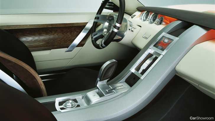 2017 Range Rover Velar Underway