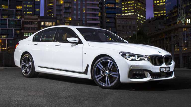 2017 BMW 750i M-Sport