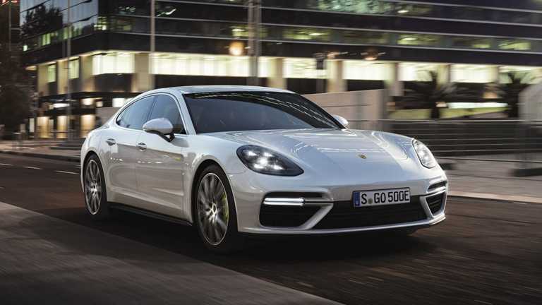2017 Porsche Panamera Turbo S E-Hybrid
