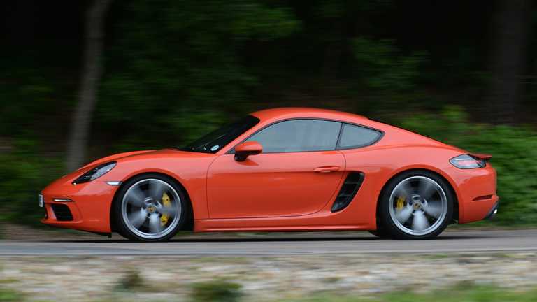 2017 Porsche 718 Cayman - Review