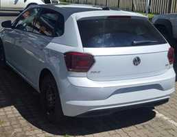 2017 Volkswagen Touareg & Polo Spied Undisguised