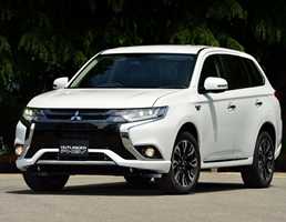 Mitsubishi Introduces 2017 Outlander PHEV