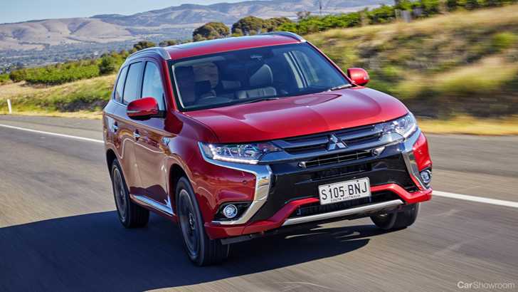 Mitsubishi Introduces 2017 Outlander PHEV