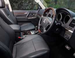 2012 Mitsubishi Pajero Exceed
