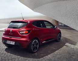 2017 Renault Clio Arrives: Better Value, Better Looks