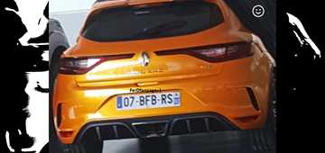 2018 Renault Megane RS Shows Off Its Rump