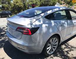 Tesla Model 3 Cabin Appears Achingly Minimalist