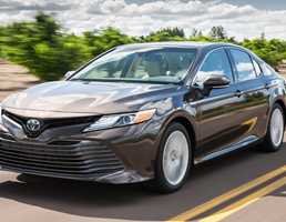 2018 Toyota Camry Hybrid XLE (North America)