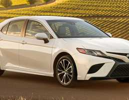 2018 Toyota Camry XLE (North America)