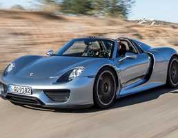 2019 Porsche 911 To Go Hybrid, Use Virtual Cockpit Tech