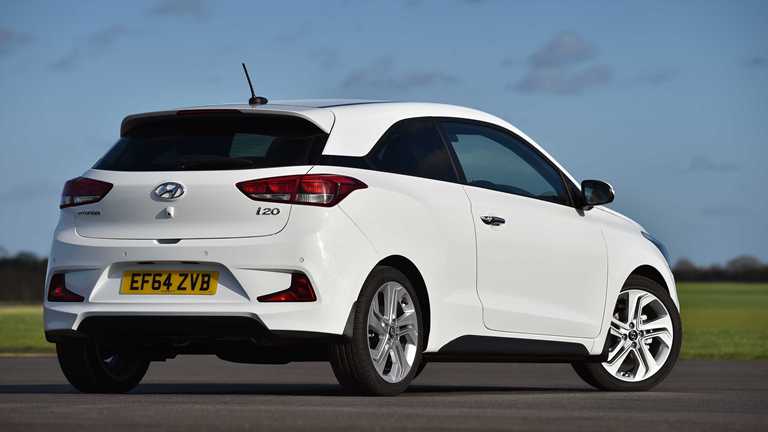 2018 Hyundai i20N To Bruise Fiesta ST, Clio RS