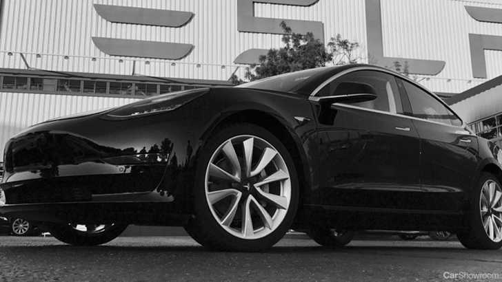 2017 Tesla Model 3 Shown Off In Production Trim