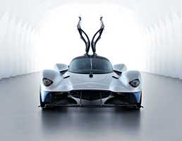 2018 Aston Martin Valkyrie - July '17 Reveal